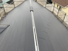 屋根重ね葺き 横暖ルーフ