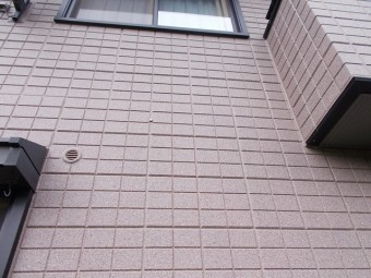 吹き付け塗料