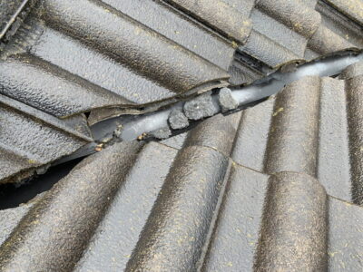 埼玉県本庄市でモニエル瓦の現地調査をしました。屋根葺き替えか塗装か